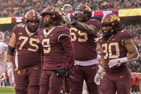 gopher football odds|Minnesota vs. Bowling Green Prediction, Odds, Picks.